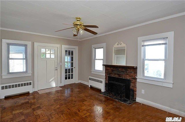 1st image of 8 Hillside Ave