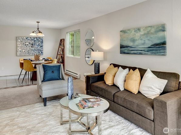 1220 SW 132nd Lane #523, Burien, WA 98146
