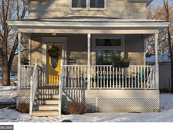 2nd image of 379 Hoyt Ave W