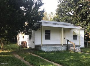 2044 Greater Ave, Biloxi, MS 39531