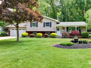 5341 Richards Dr, Mentor, OH 44060