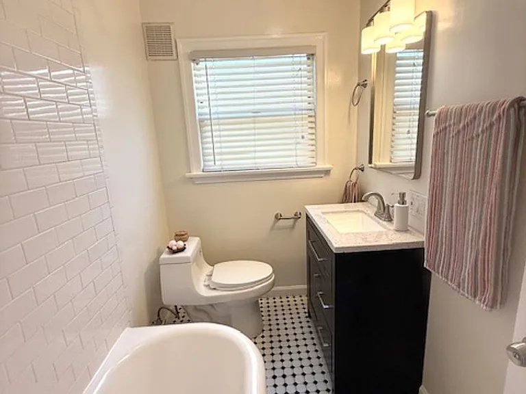 760 Elmira St #8 — Photo 8