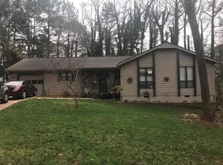 7300 Sandy Grove Ct, Raleigh, NC 27615