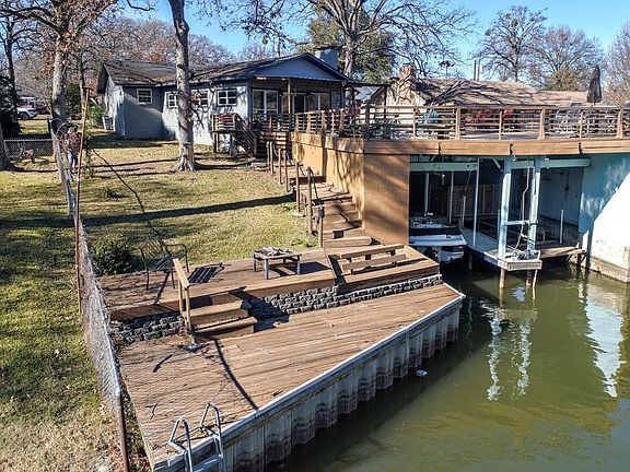 4th image of 148 Guadalupe Dr