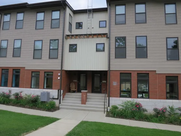 5811 Bryant St #18, Pittsburgh, PA 15206