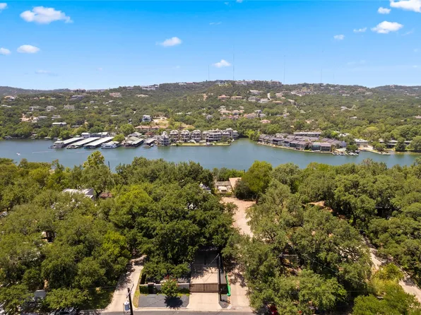 2202 Matthews Dr, Austin, TX 78703
