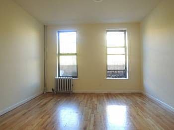 1st image of 160 Allen St APT 8