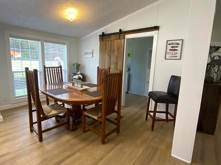 21570 Alvarado Rd — Photo 18