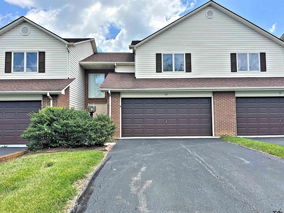 1st image of 20 Patricia Ln NE