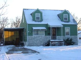 810 W C St, North Platte, NE 69101
