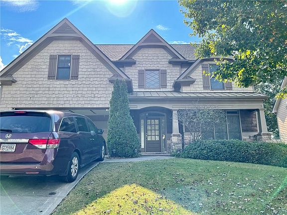 2nd image of 2620 Village Chase Dr