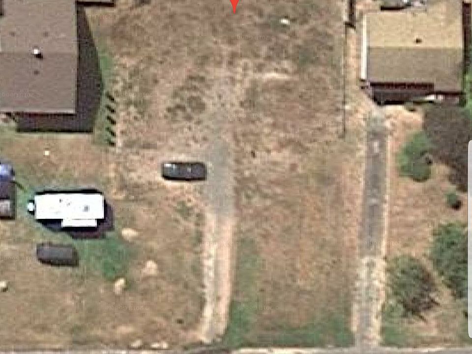 1st image of 218 E Lopez Ave
