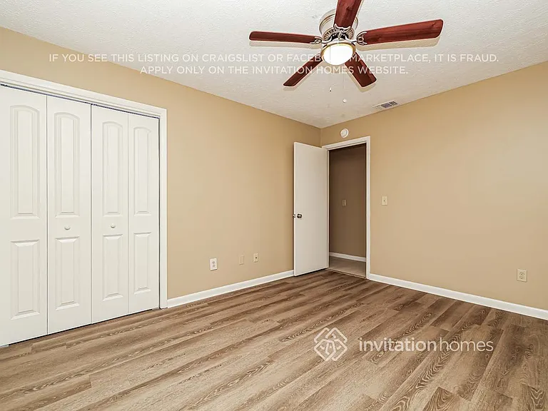 4402 Presidential St — Photo 11