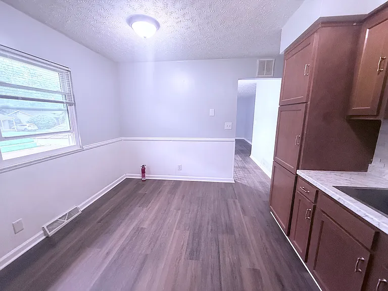 6574 Red Coach Ln — Photo 5