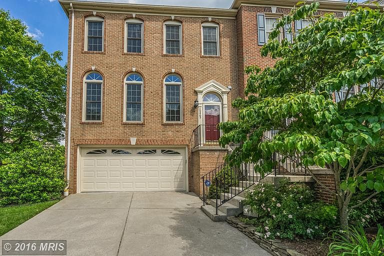 1st image of 10463 Courtney Dr