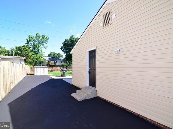 Left side of house - extended driveway