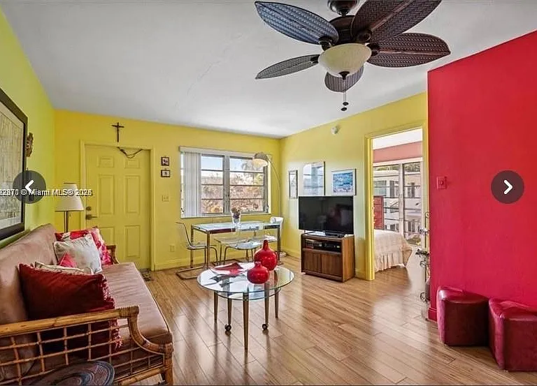 1125 SE 14th Pl #21C — Photo 2