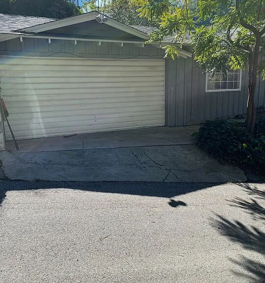 1712 Benedict Canyon Dr #1712 — Photo 6