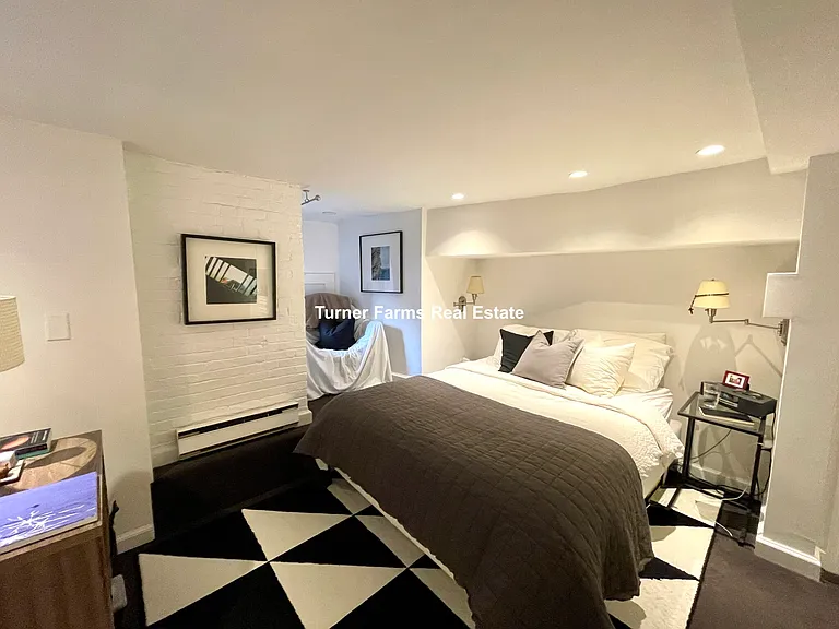 113 Beacon St #B — Photo 18