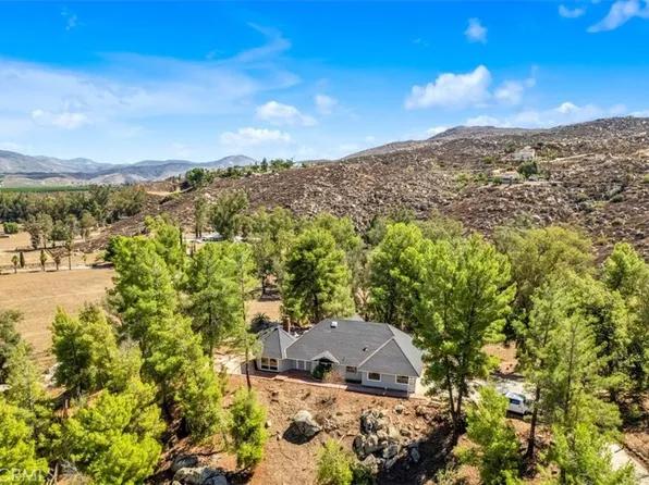 42355 Rockview Dr, Hemet, CA 92544