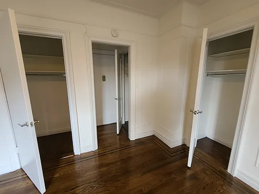 Rented by Bond New York | media 3