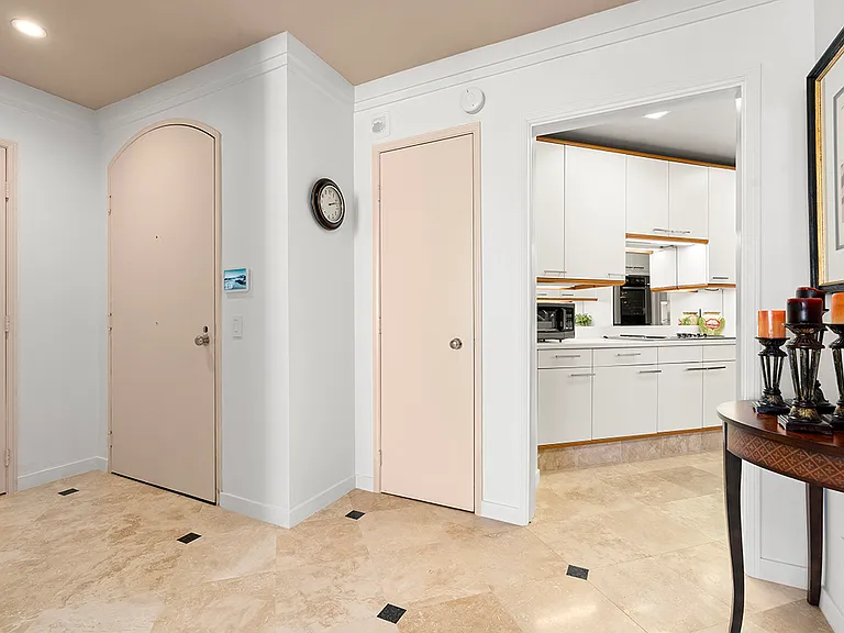 700 Front St #1308 — Photo 20