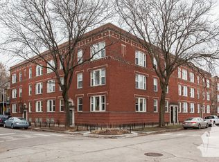 2707 W Schubert Ave #2D, Chicago, IL 60647