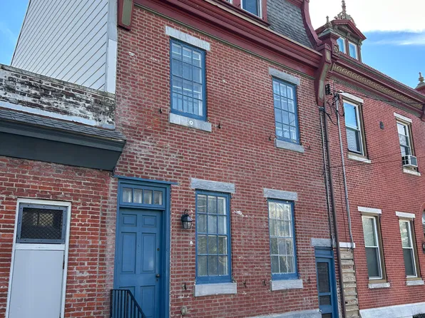 232 Richmond St, Philadelphia, PA 19125