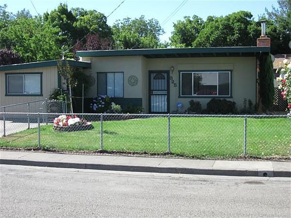 1st image of 325 Arlington Dr