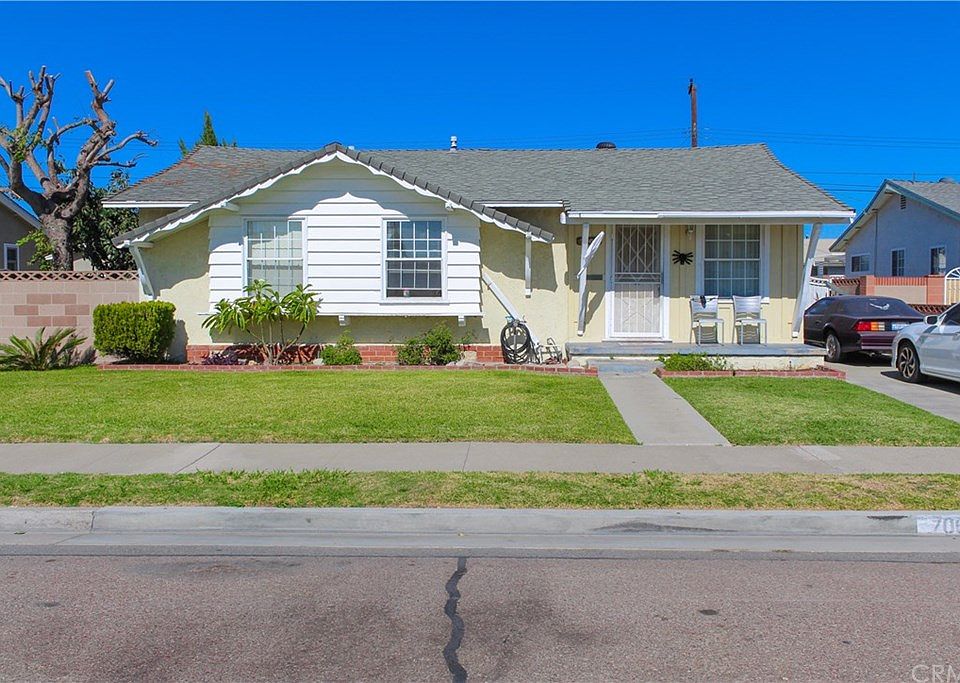 1st image of 7069 El Viento Way