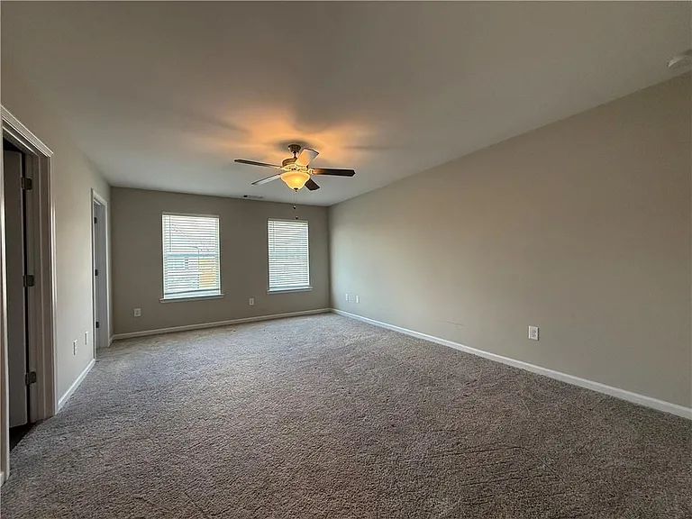 228 Eva Way NE — Photo 8