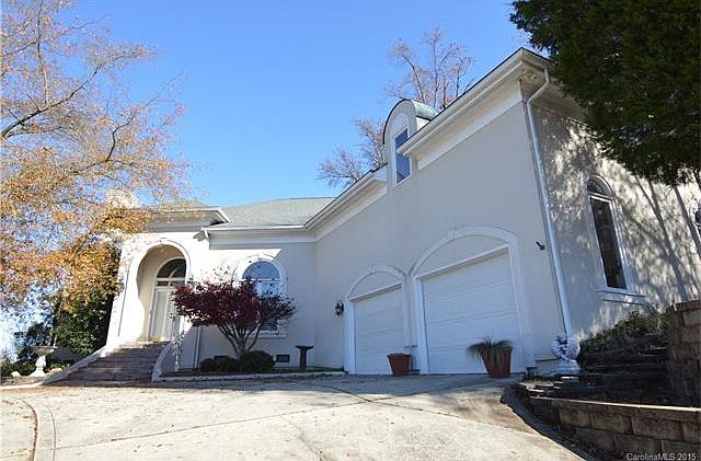 1st image of 16101 Riverpointe Dr #31