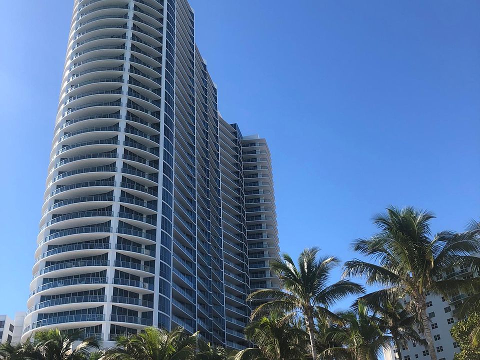Ocean Palms Condo Building