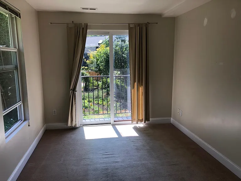3107 E Madison St #B — Photo 6