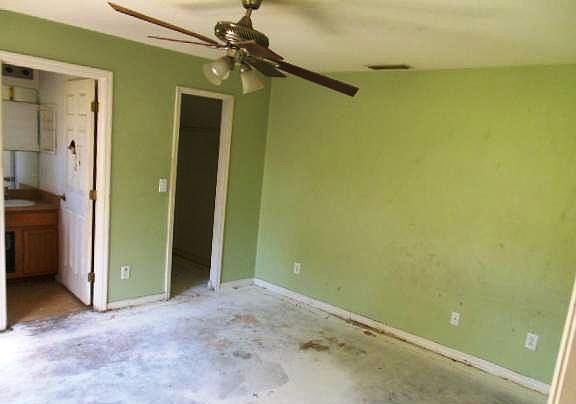 3rd image of 1286 Vancouver Ave SE