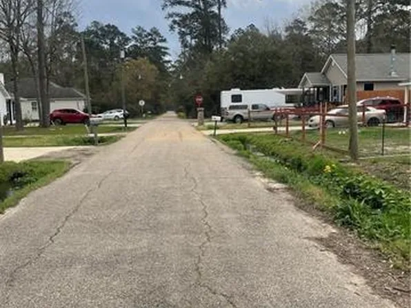 1510 Jasmine St, Mandeville, LA 70448