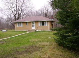 16317 Sperry Rd, Vermilion, OH 44089