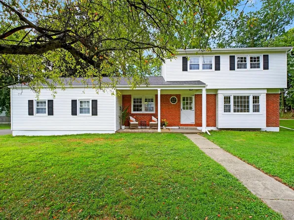2 Seacord Lane, Washingtonville, NY 10992