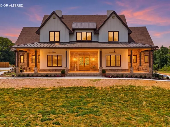 12631 Jones Gap Rd, Soddy Daisy, TN 37379