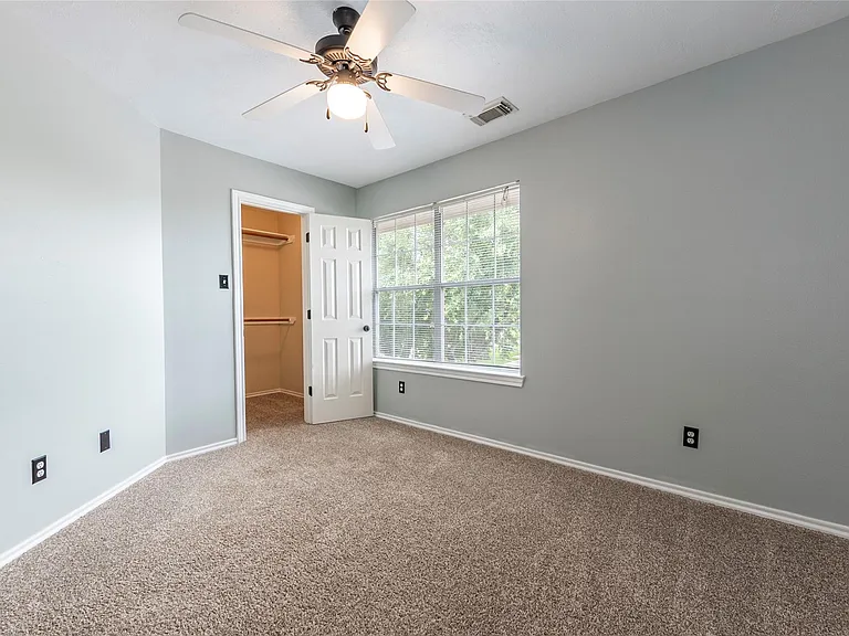 336 Capella Oaks Ln — Photo 26
