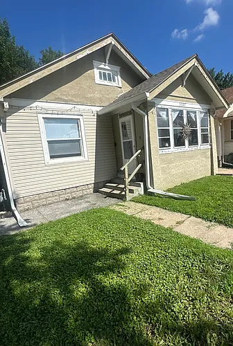 3307 N 60th St Photo 1