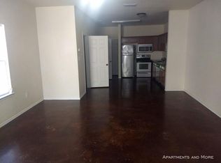 921 Wood Rd, New Braunfels, TX 78130