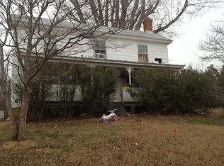 1178 Ashwell Cir, Huddleston, VA 24104