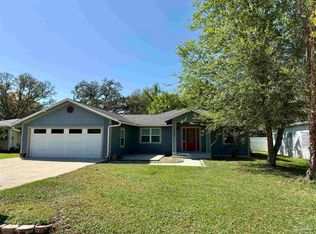 3235 Bayou Dr, Pensacola, FL 32505