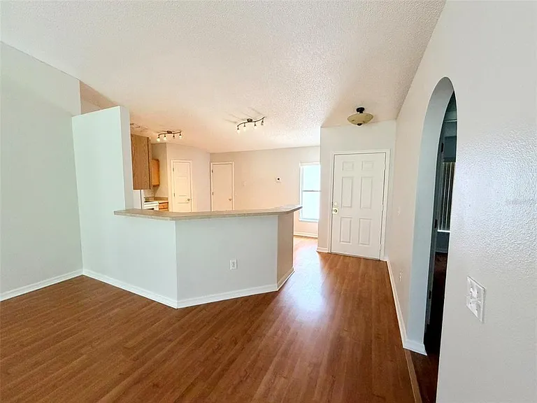 602 Sun Bluff Ln — Photo 7