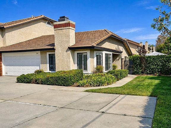 3rd image of 948 Sandstone Dr