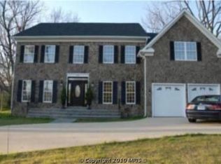 445 Knoll Stree NW, Vienna, VA 22180