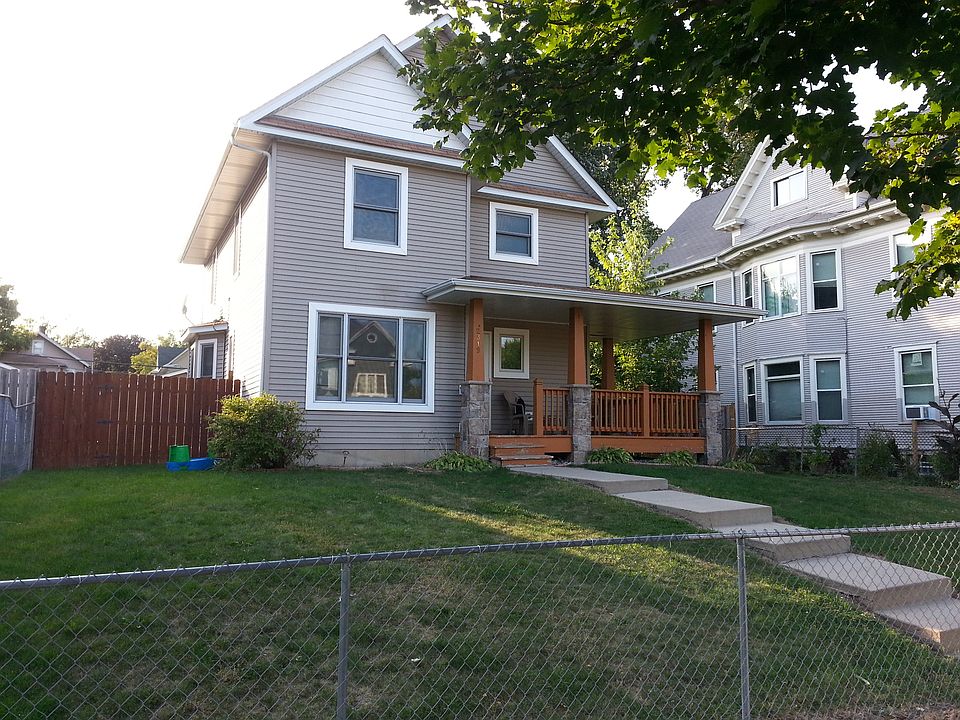 1st image of 2319 Dupont Ave N