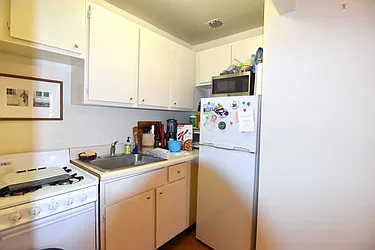 Rented by Manhattan Spaces