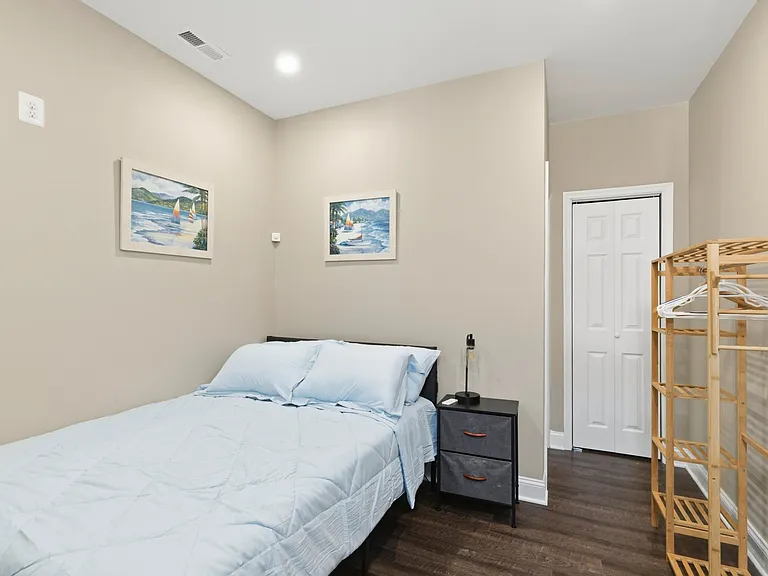 Private Bedroom